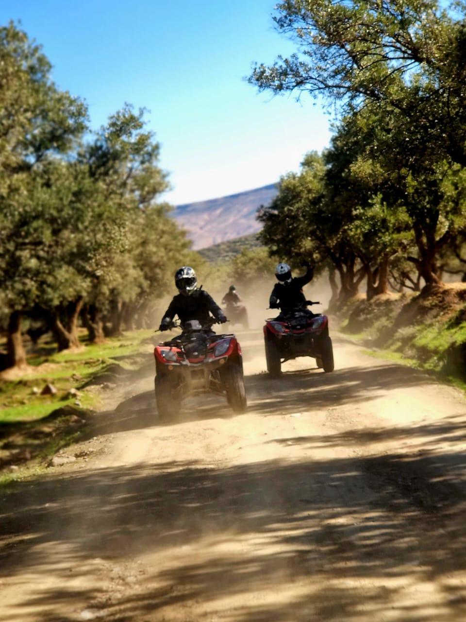 Guide Complet du Raid Quad au Maroc : De l'Atlas au Désert d'Agafay